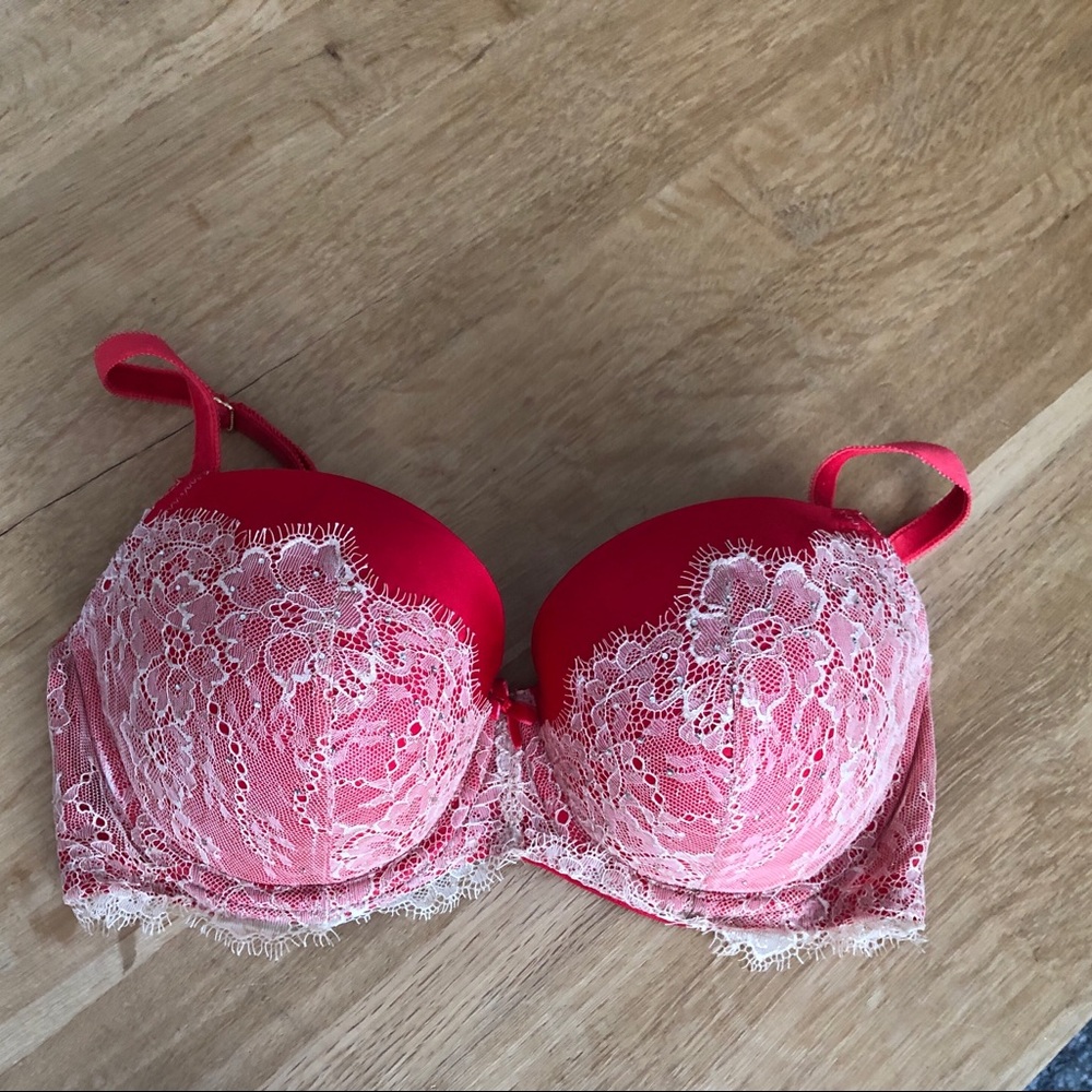 Victoria secret dream angel lined demi 34DD